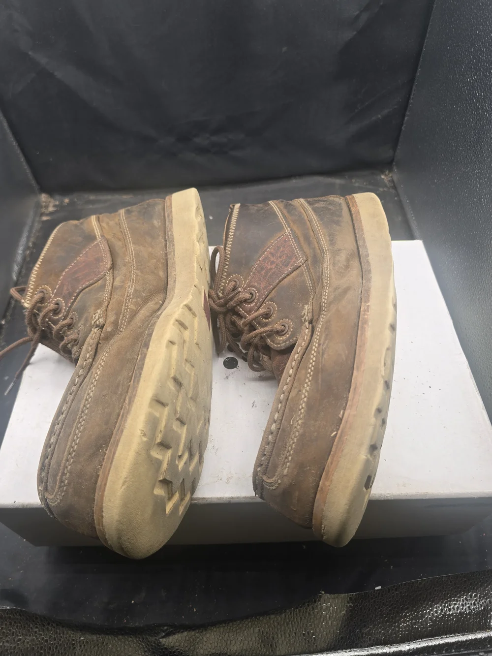 Twisted X Brown Leather Chukka Boots with‎ Lace-Up Detail